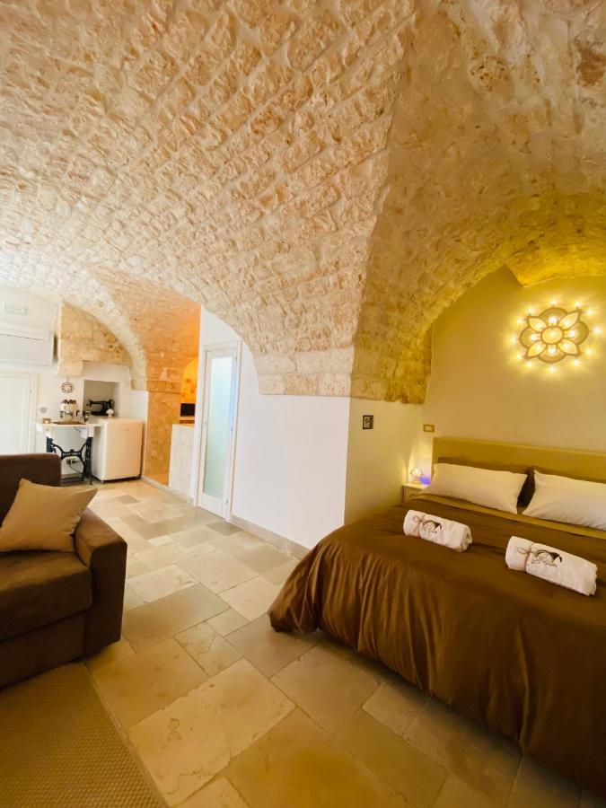Dimora Le Volte Ostuni Villa ภายนอก รูปภาพ
