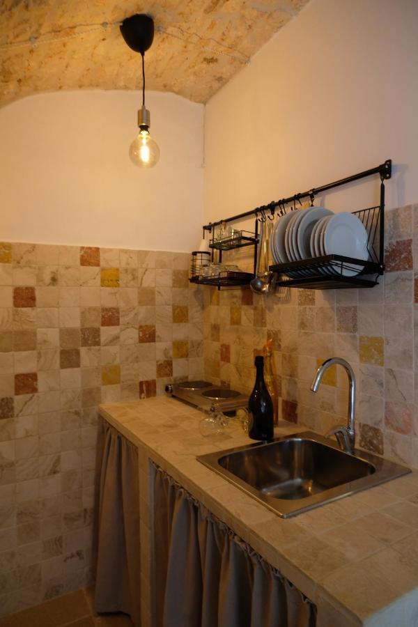 Dimora Le Volte Ostuni Villa ภายนอก รูปภาพ